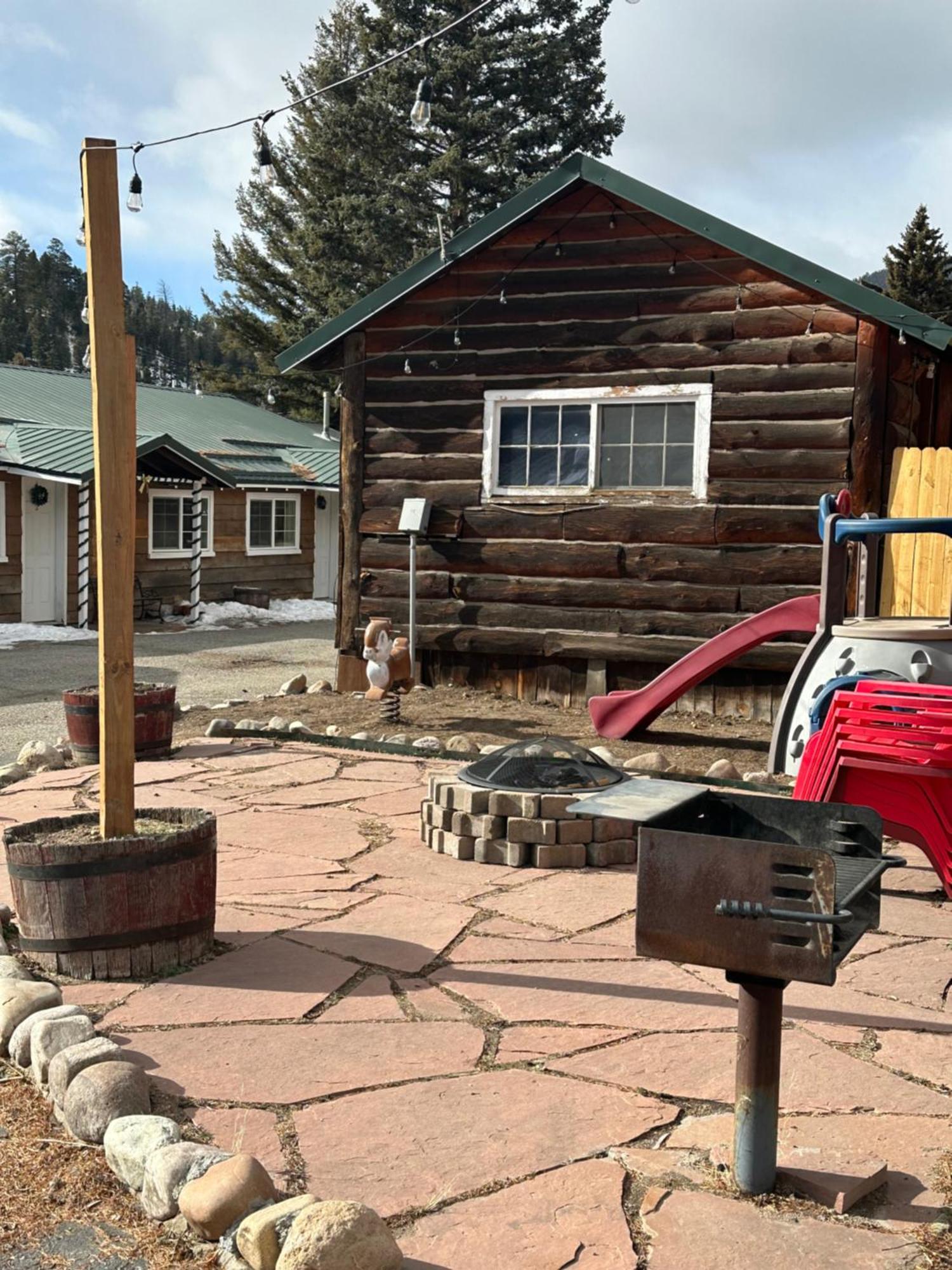 Deer Lodge Red River Luaran gambar
