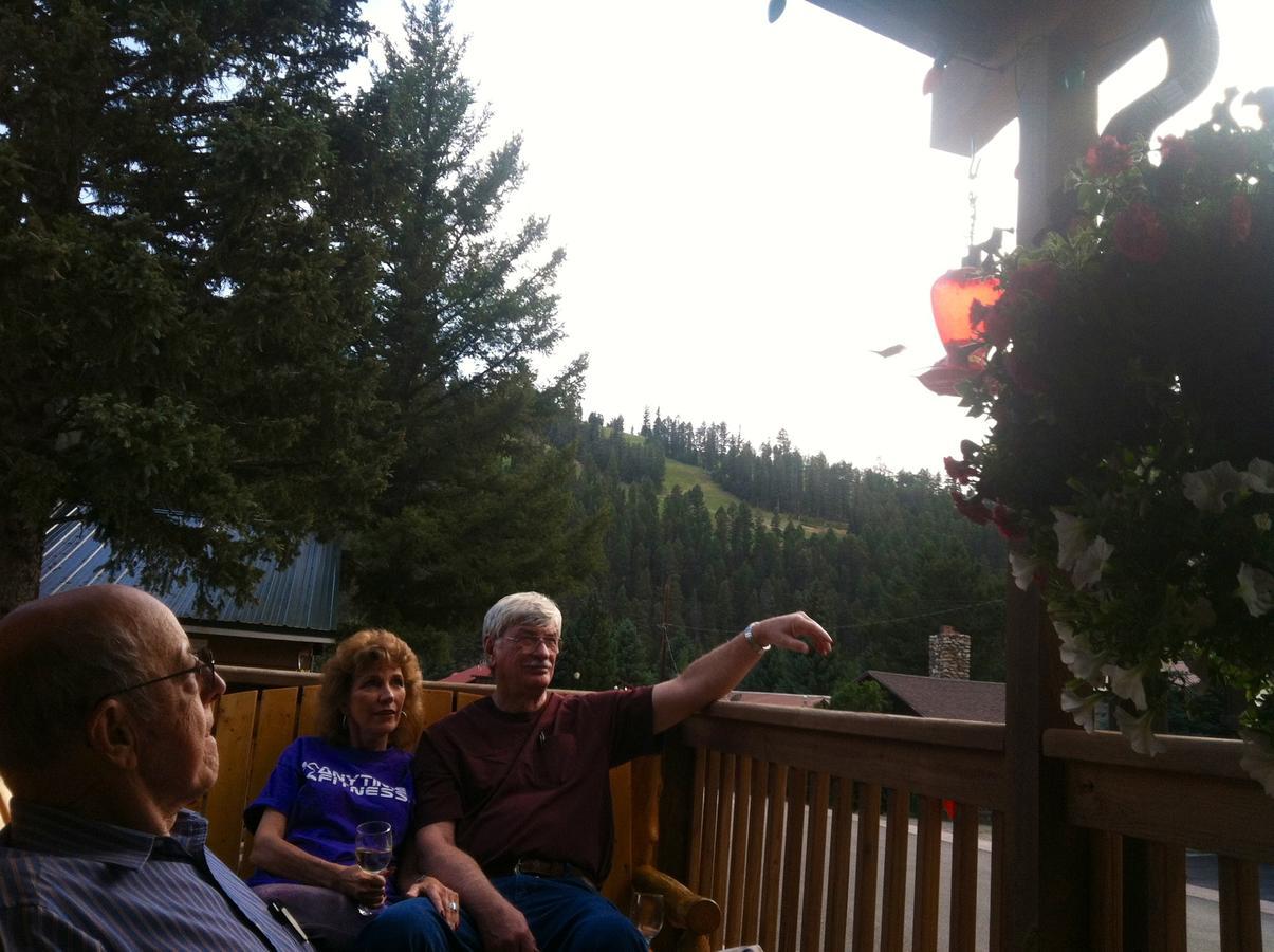 Deer Lodge Red River Luaran gambar